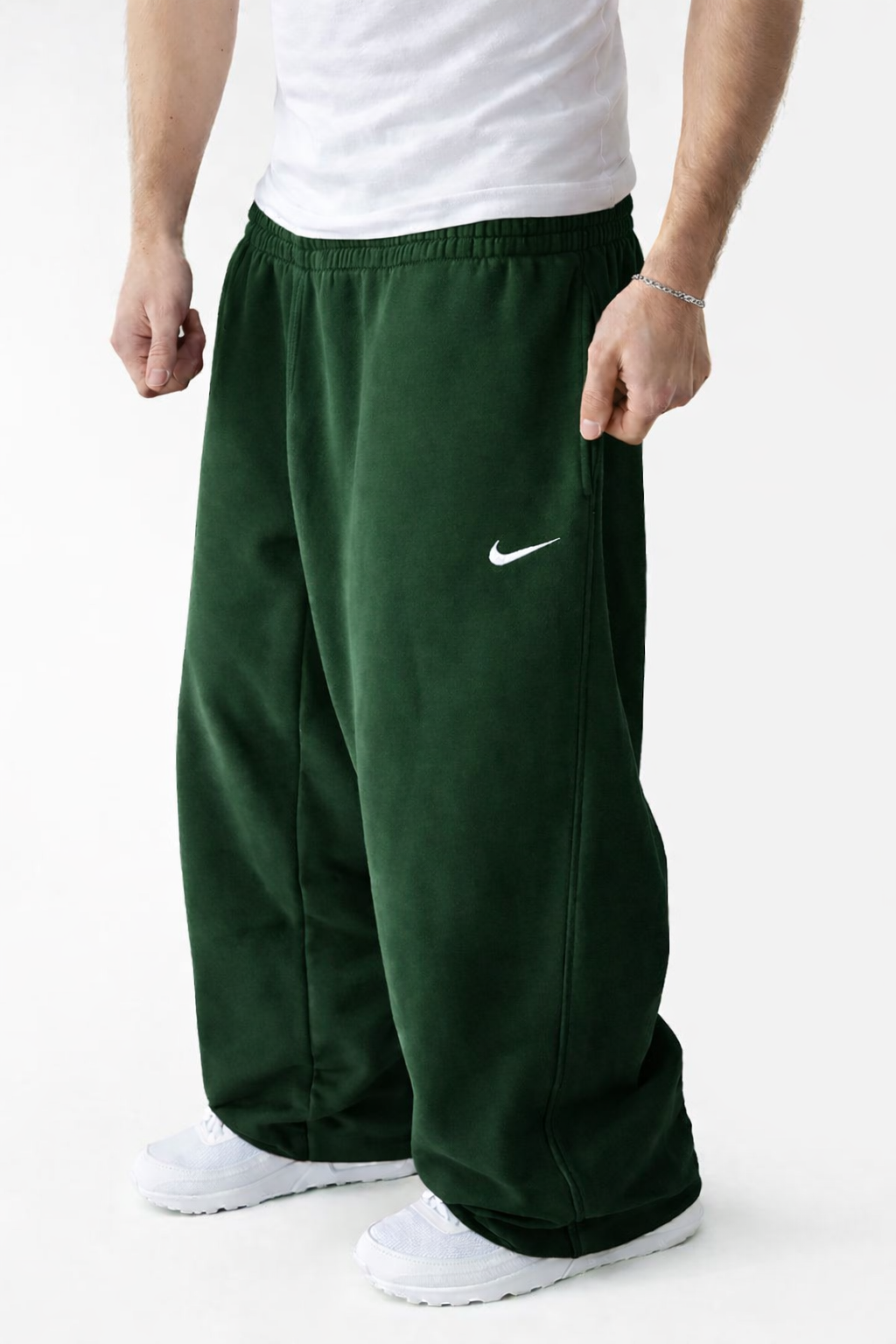 Calças largas – oferta limitada